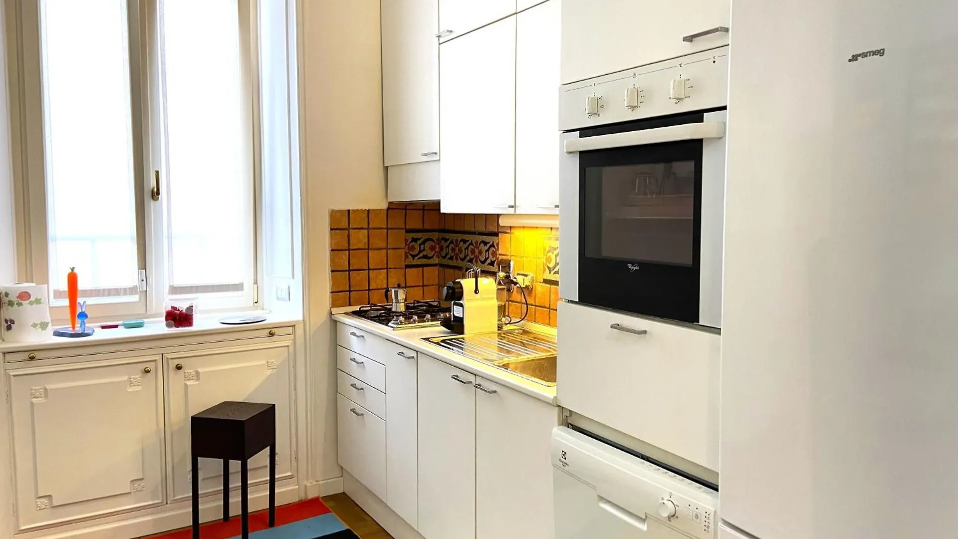 Vatican Modern Art Apartment Rome 0*,  Italy